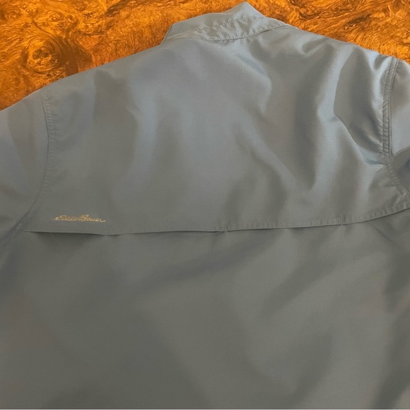 Eddie Bauer button up - Picture 2 of 4